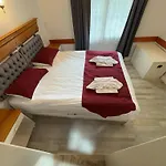 Ephesus Castle View Apartment