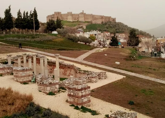 Ephesus Castle View דירה