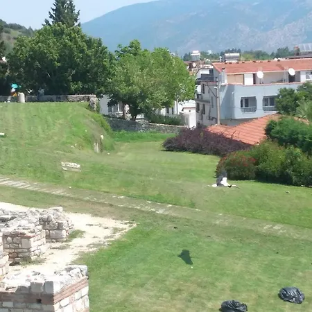 Ephesus Castle View Apartment