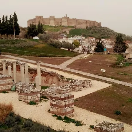 Ephesus Castle View דירה