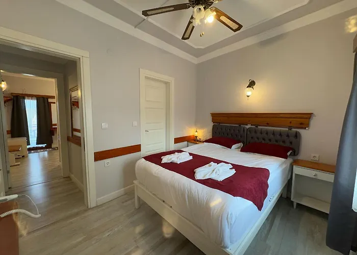 Ephesus Castle View Apartamento *